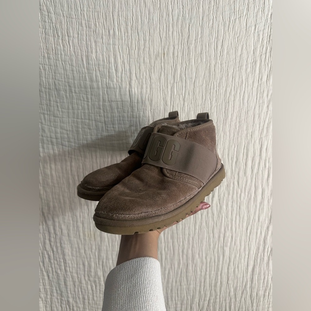 Ugg Neumal Boot Sz 7